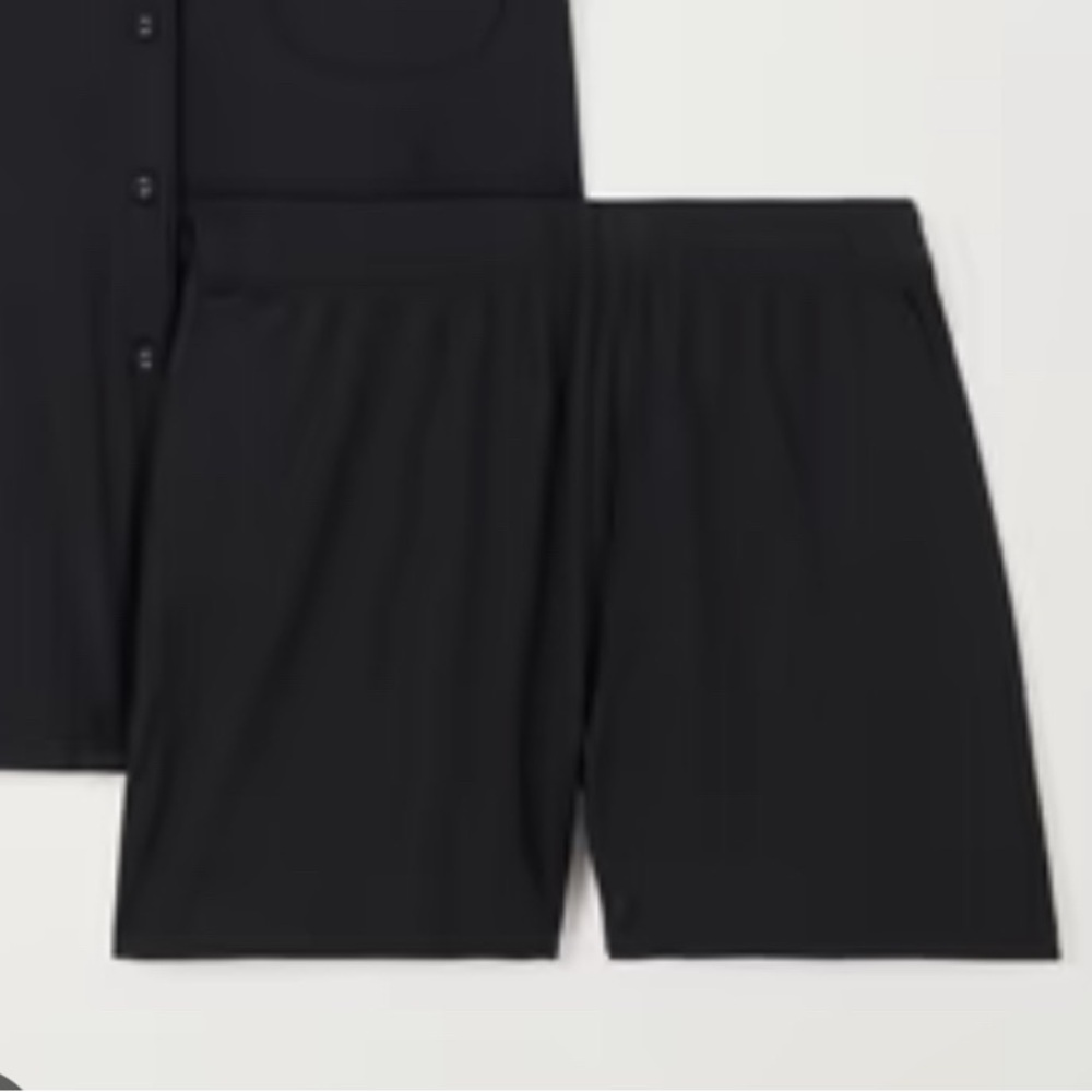 Skims Soft Lounge Sleep Shorts and Long Sleeve Top XS NWT
